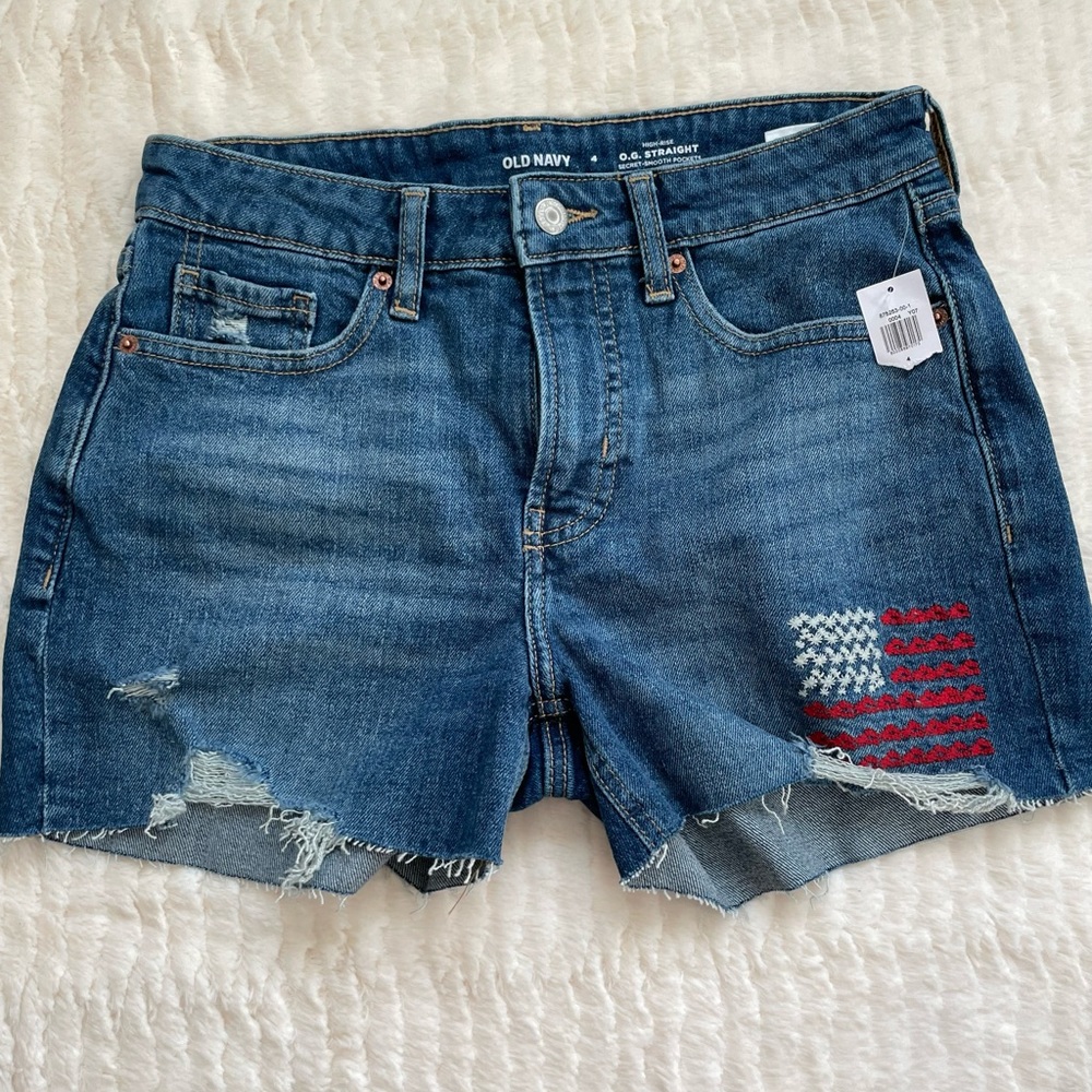 High waisted Cut-Off Jean Shorts